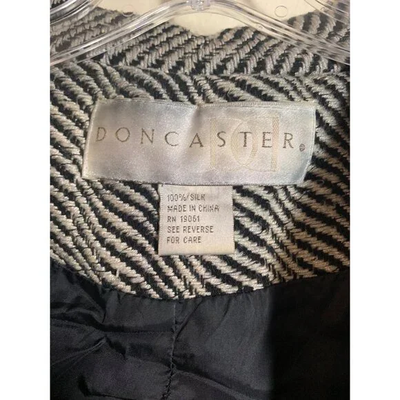 Doncaster Vintage Silk Blazer Women's Size 14 Business Casual Black Office I10 - Picture 4 of 7